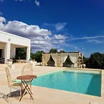 Villa Panoramic Bianca By Itrialuxurystays